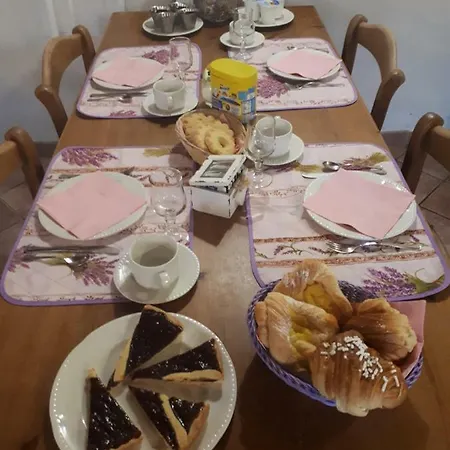 Agriturismo Grilla Farm stay